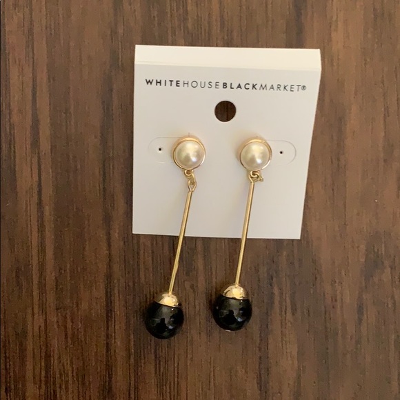 WHBM Beautiful earring - Picture 5 of 8